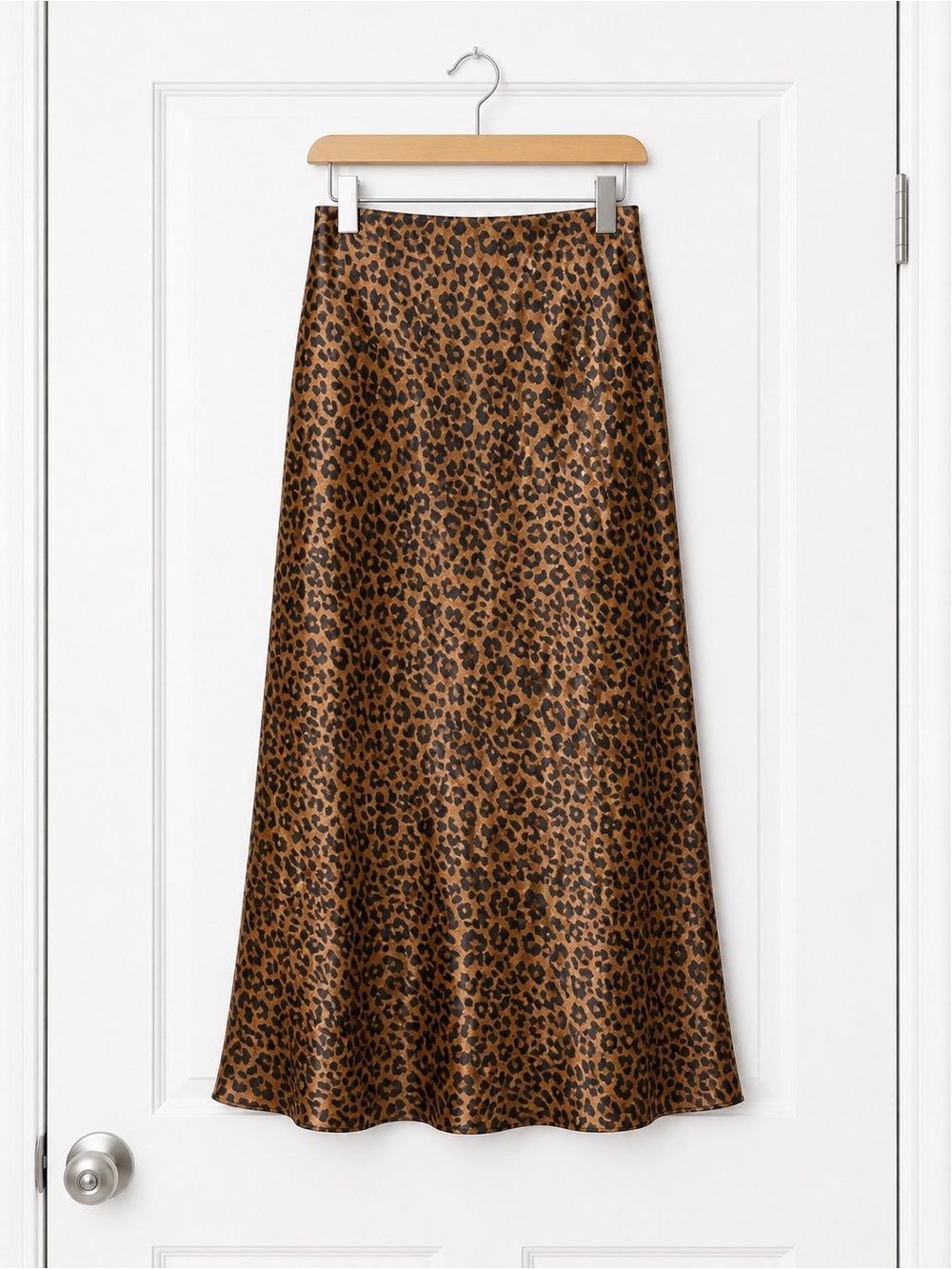 Matty M Leopard Print Midi Skirt in Brown and Black Sz S